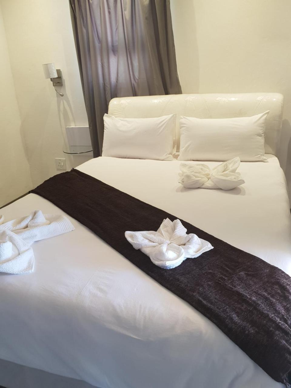 Joy Guest House-Seapoint Maseru Luaran gambar